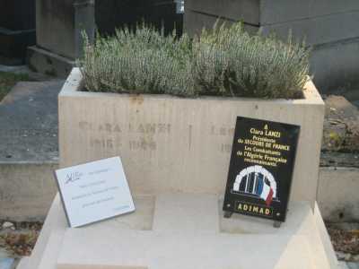  La Tombe de Clara LANZI 
au PERE LACHAISE 