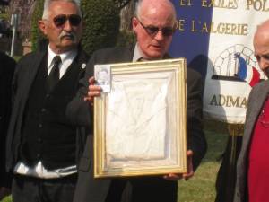 Highlight for Album: Sa Chemise - 25 Mars 2012
