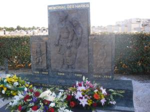 Highlight for Album: M&eacute;morial aux HARKIS