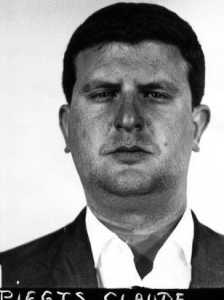  Claude PIEGTS 
Fiche de Police
