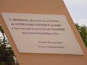  THEOULE 
La statue de Notre Dame d'Afrique

